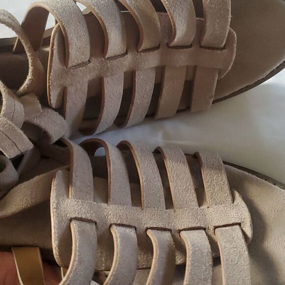 Report Strap Up Tie Sandals - Picture 8 of 8